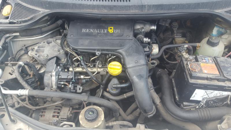Renault Scenic 1.9DCI и 1.9DTI на части, снимка 3 - Автомобили и джипове - 22472801