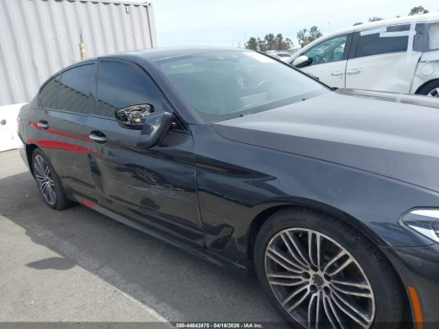 BMW 540 HARMAN* HEADUP* ПОДГРЕВ* 360, снимка 2 - Автомобили и джипове - 54458405