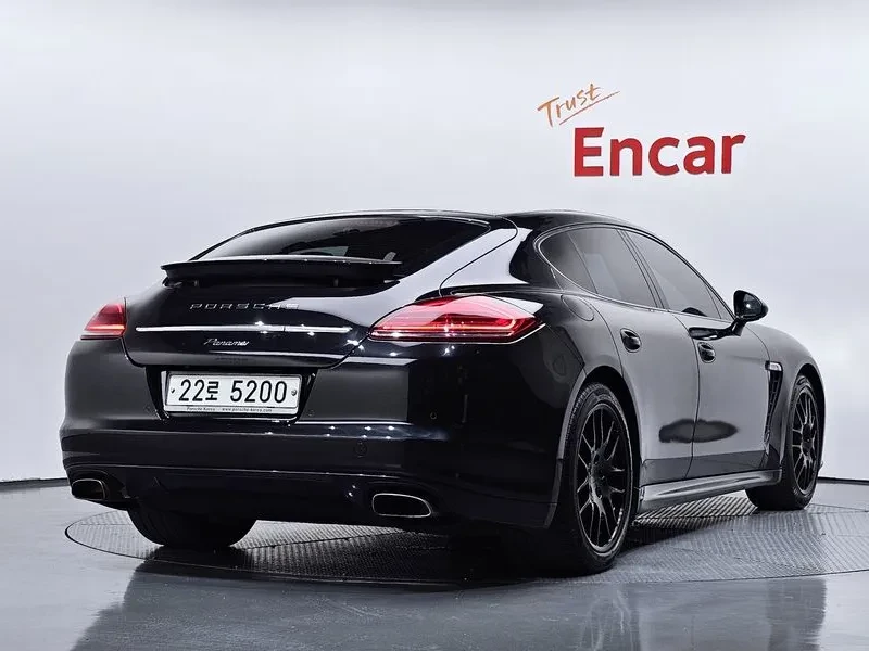Porsche Panamera 3.6 2WD - САМО 30% АВАНС, снимка 2 - Автомобили и джипове - 56255615