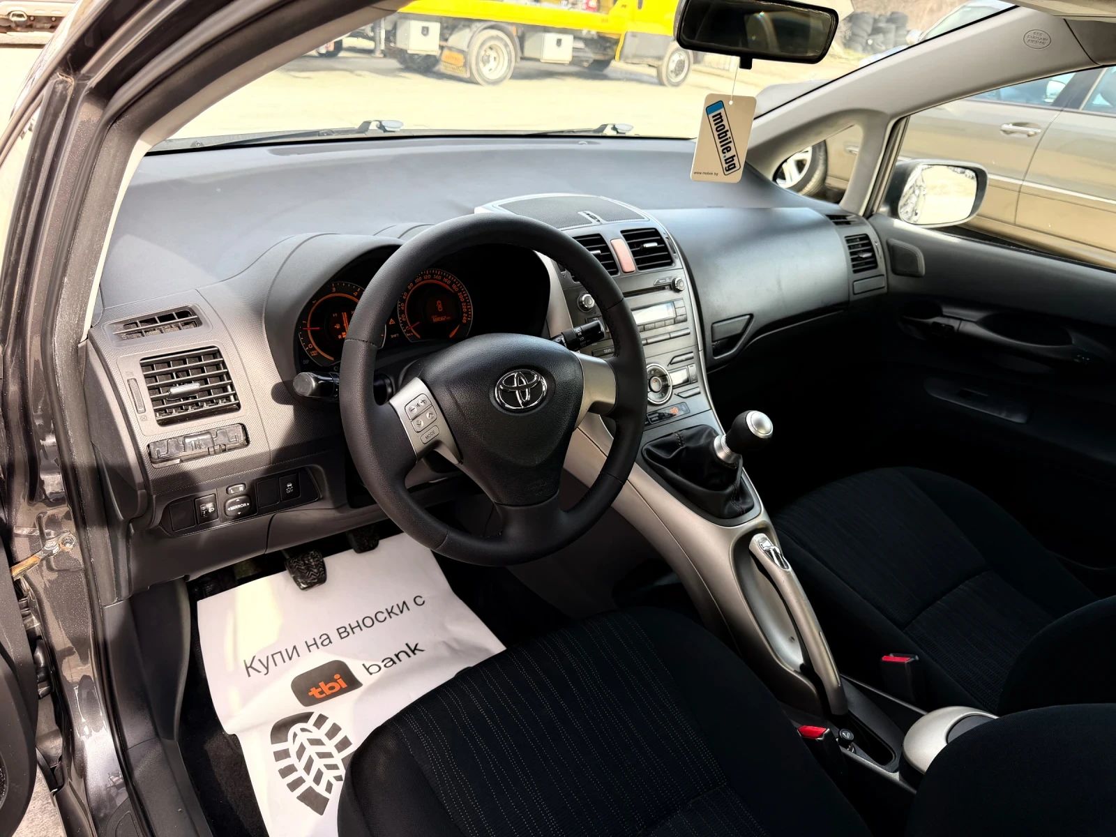 Toyota Auris 1.4d4d 90k* * * UNIKAT* * *  - изображение 7