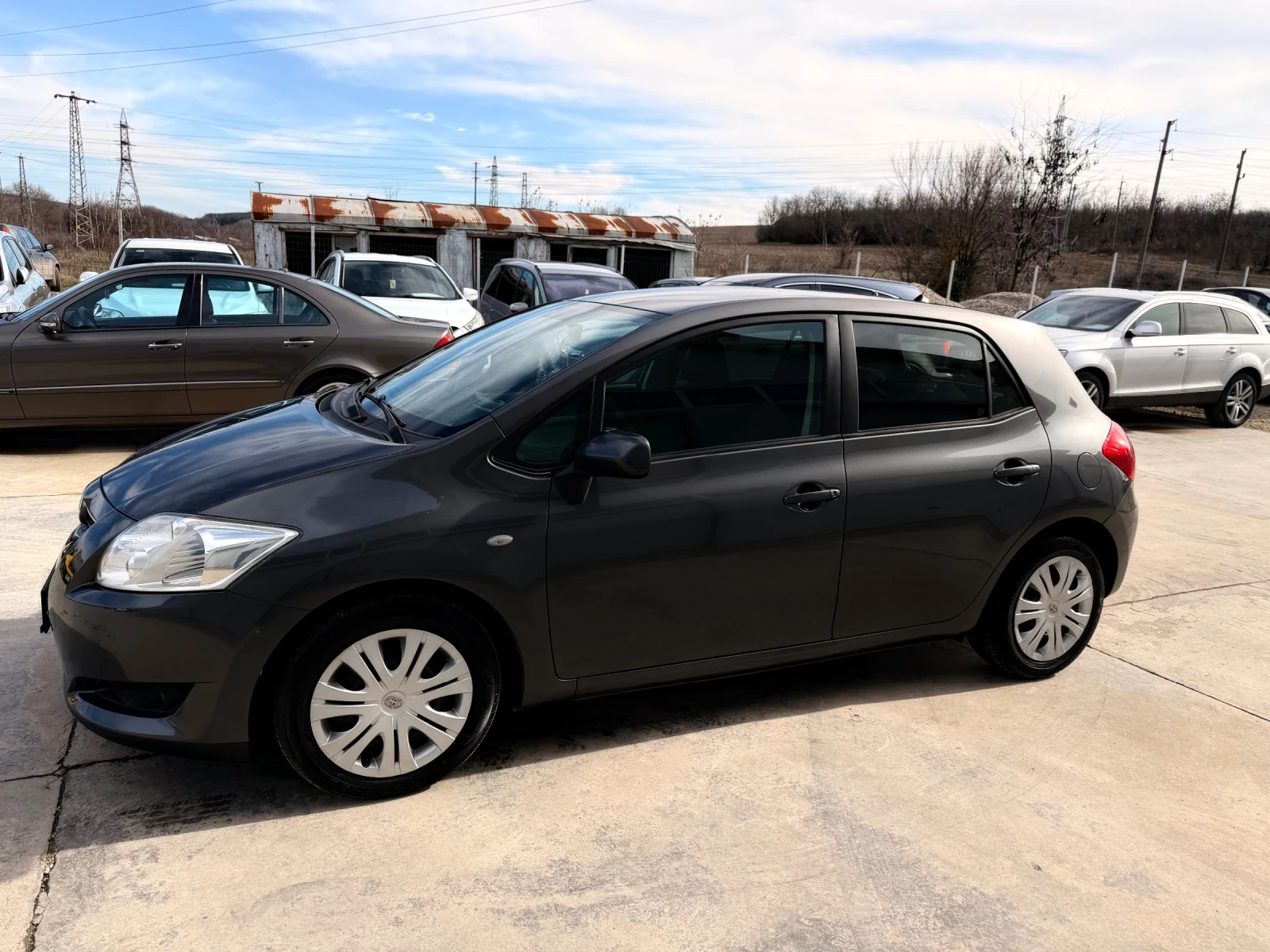 Toyota Auris 1.4d4d 90k* * * UNIKAT* * *  - изображение 3