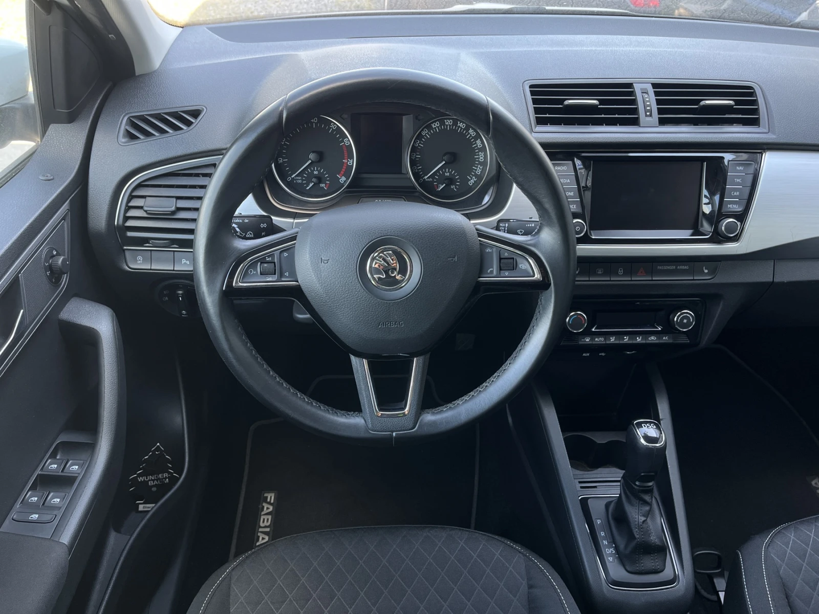 Skoda Fabia 1.2i - АВТОМАТИК - изображение 8