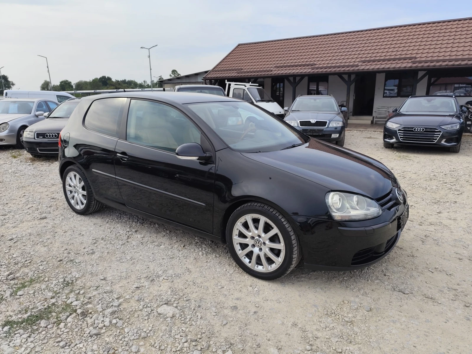 VW Golf 2.0TDI 140кс Италия - изображение 3