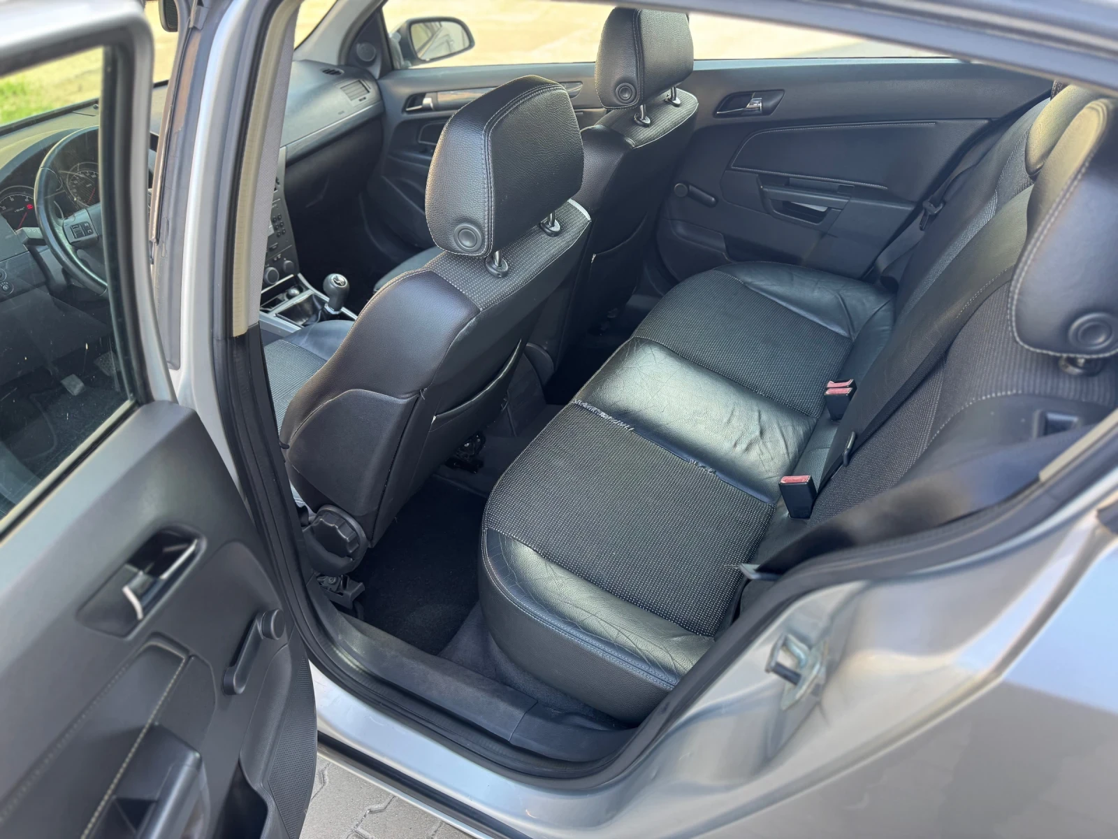 Opel Astra 1.7 CDTI - изображение 9
