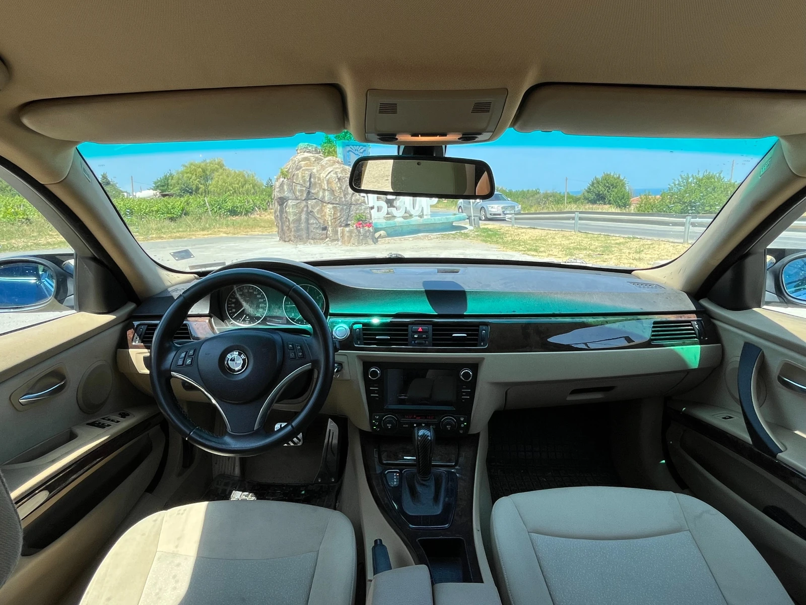 BMW 320 E91 320D AUTO - изображение 8