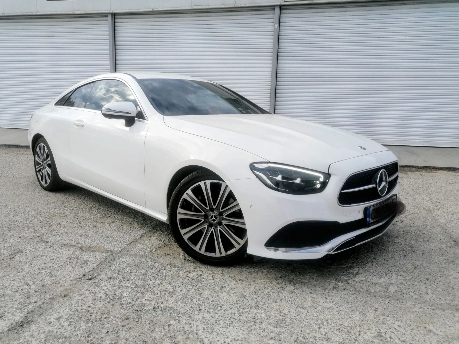 Mercedes-Benz E 200 COUPE - изображение 2