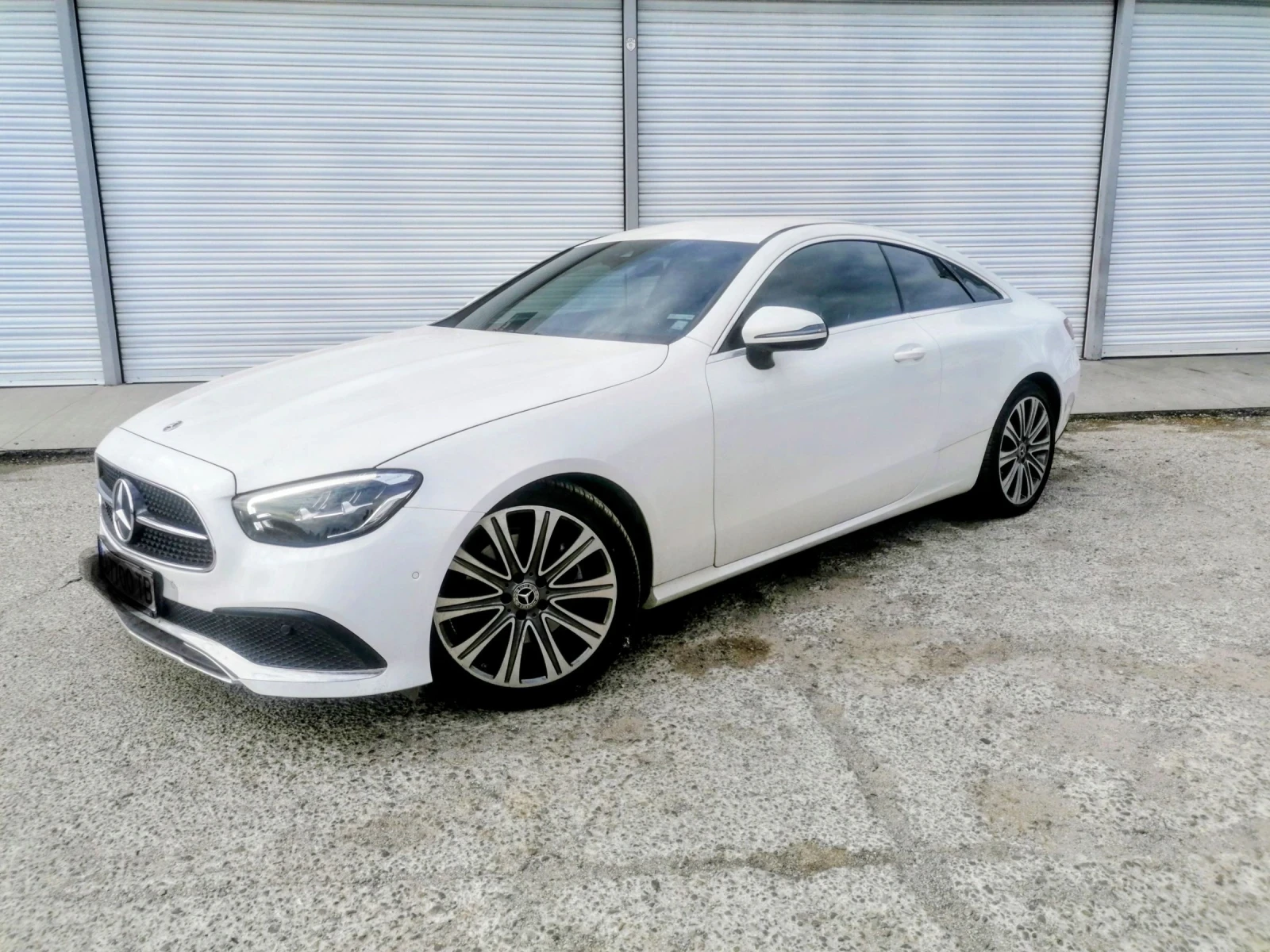 Mercedes-Benz E 200 COUPE | Mobile.bg   1