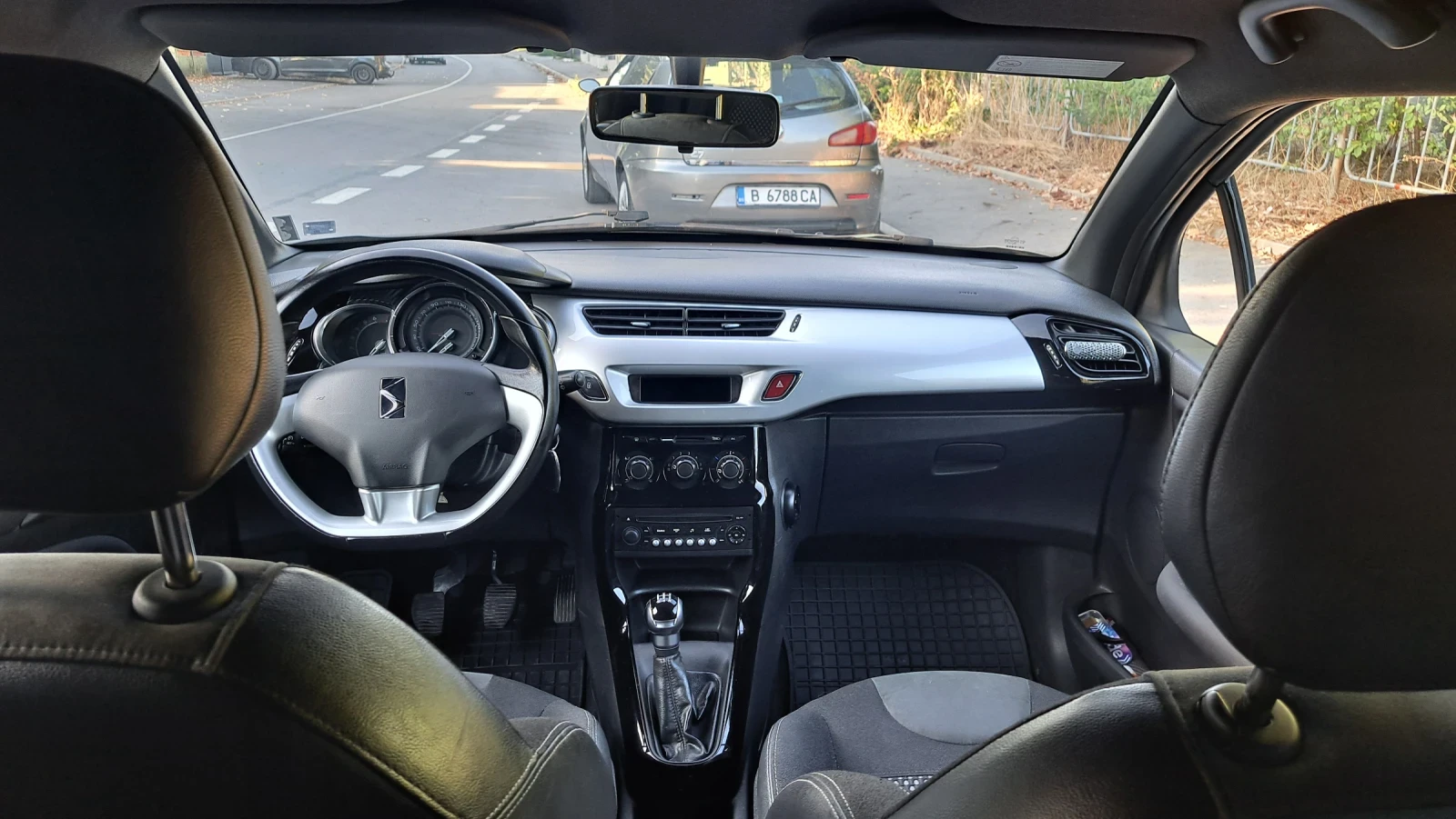 Citroen DS3 1.4 - изображение 5