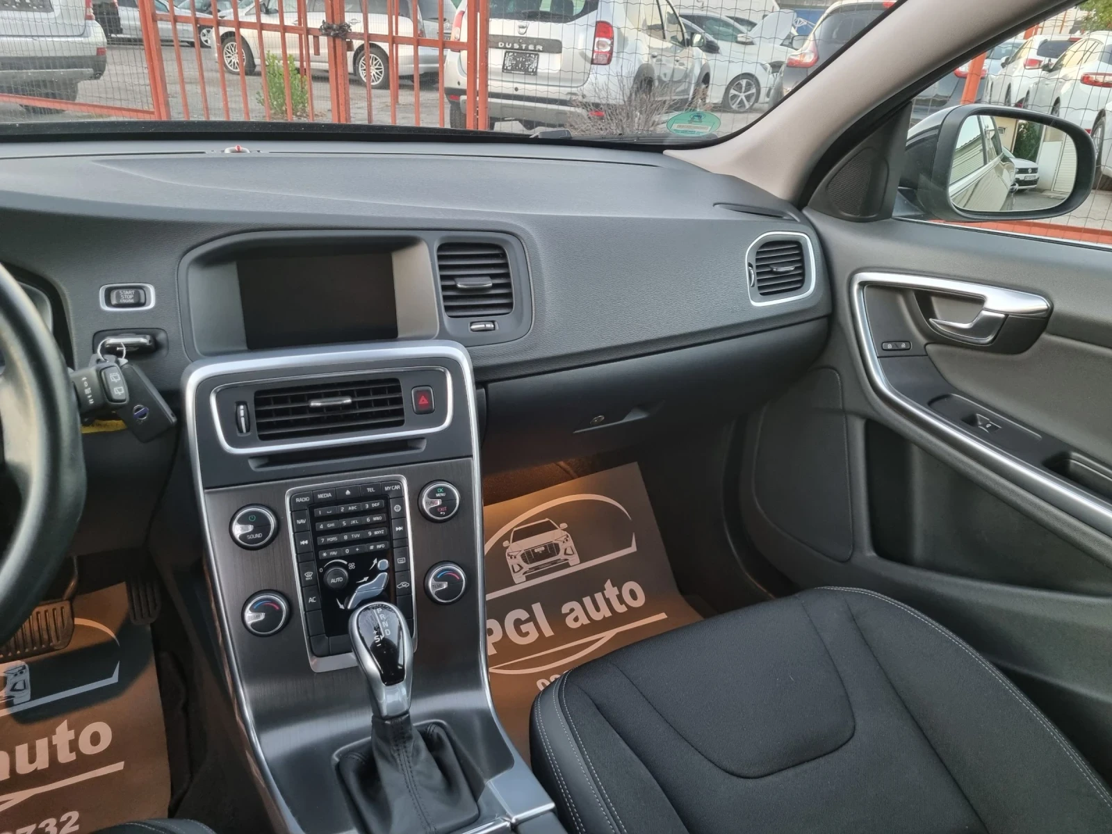 Volvo V60 2.0D3/136к.с/Евро5b/Автомат/Нави/Facelift/ | Mobile.bg — изображение 13