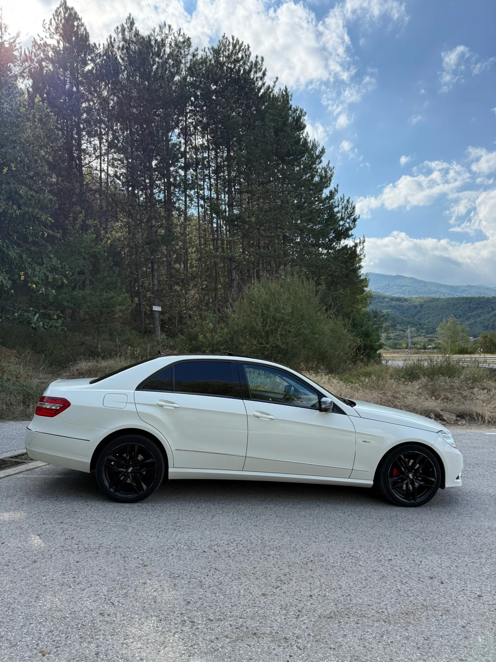 Mercedes-Benz E 350  - изображение 2