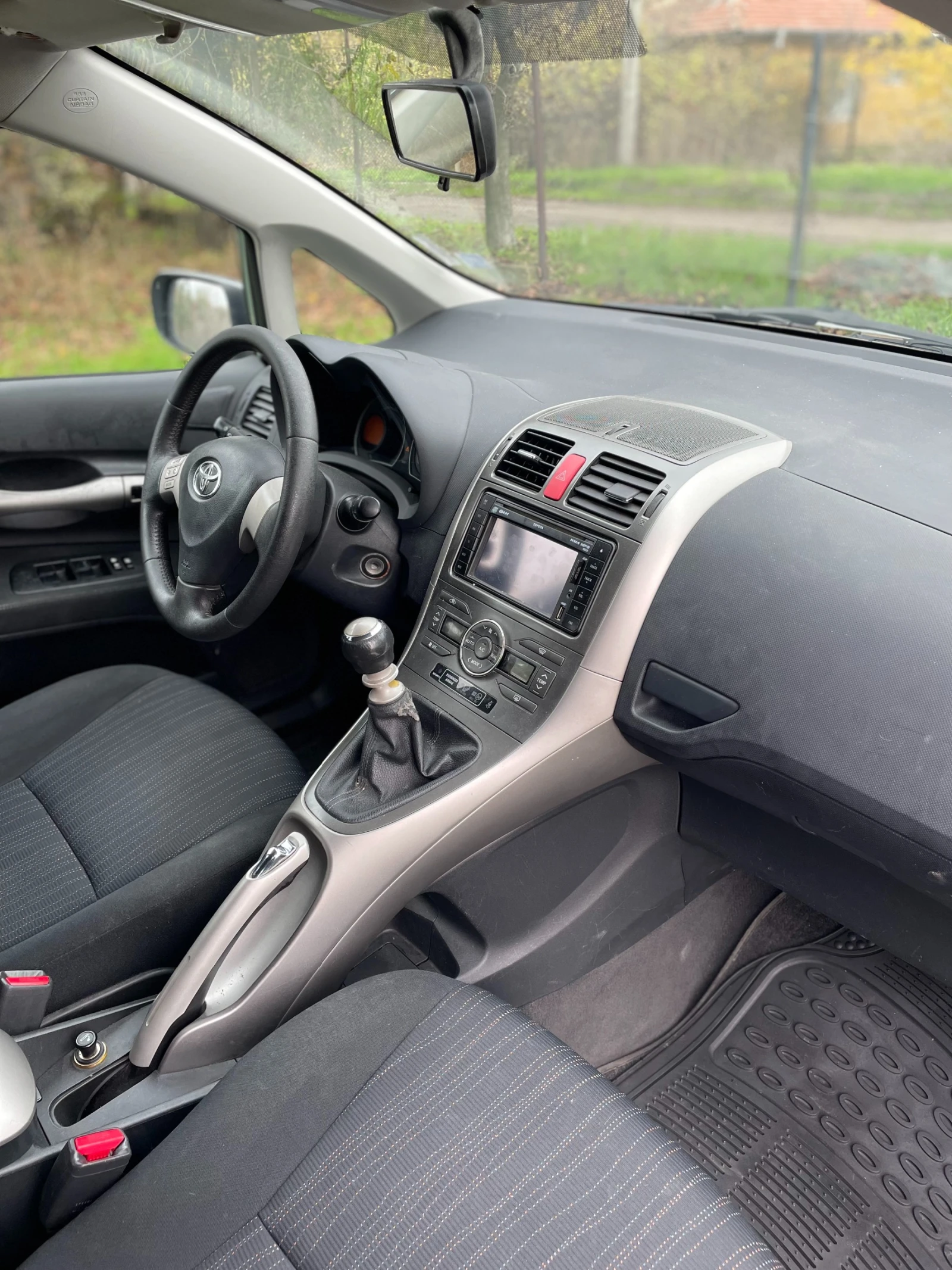 Toyota Auris | Mobile.bg � ����������� 5