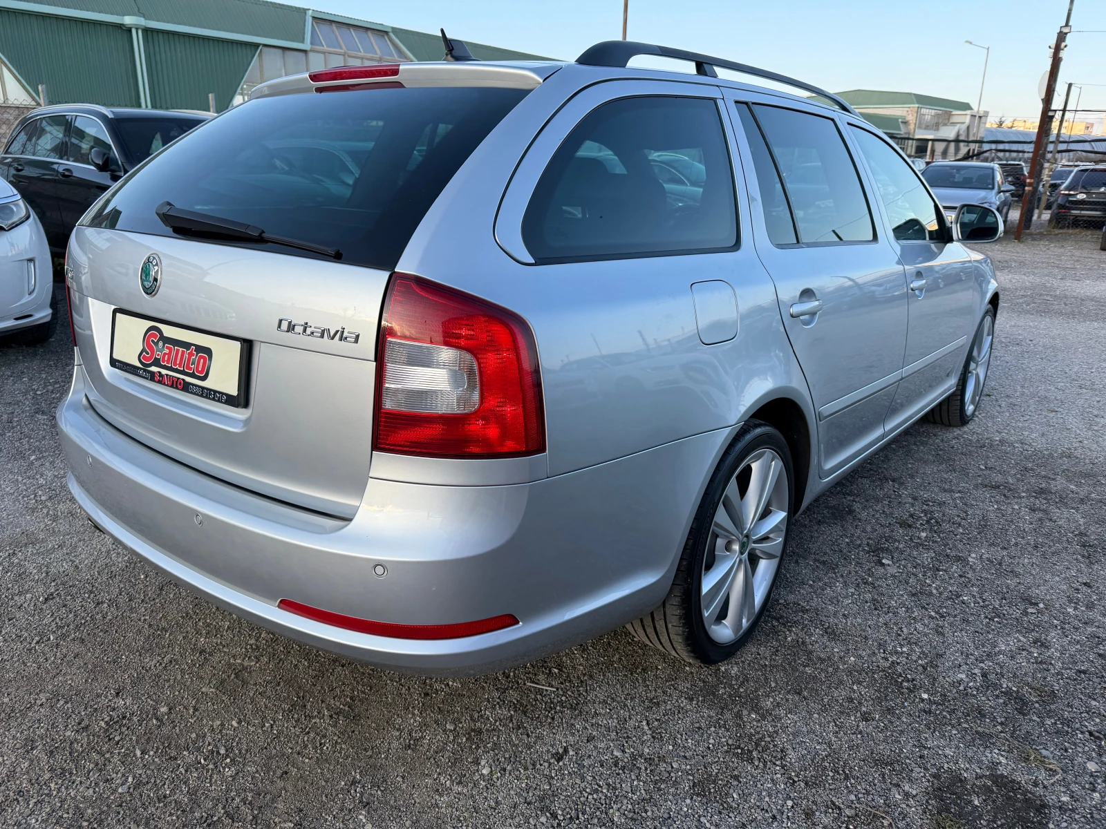 Skoda Octavia 2.0tdi VRS* DSG* NAVI* ПОДГРЕВ* КОЖА* КСЕНОН* SWIS - изображение 5
