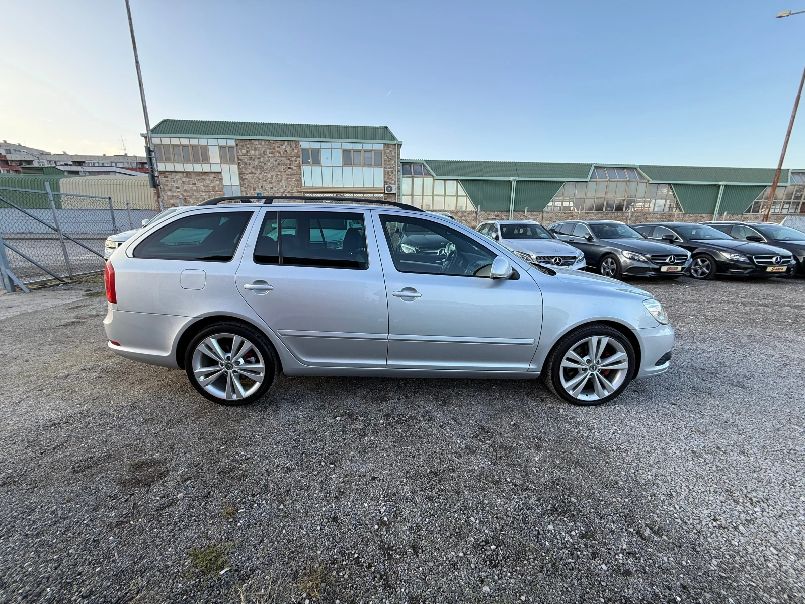 Skoda Octavia 2.0tdi VRS* DSG* NAVI* ПОДГРЕВ* КОЖА* КСЕНОН* SWIS - изображение 4