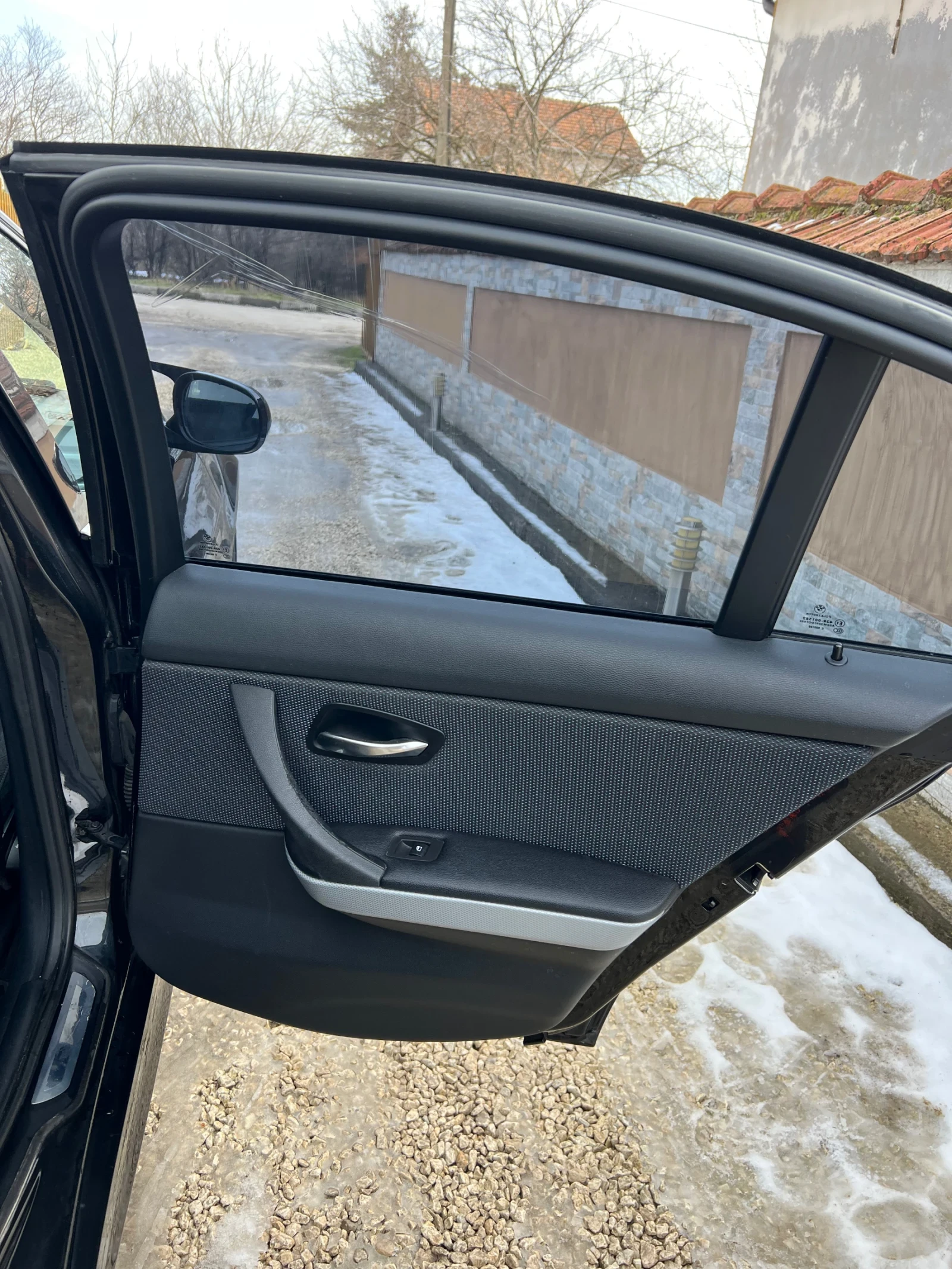 BMW 318 2.0D 143hp М-Пакет 2011г - изображение 10