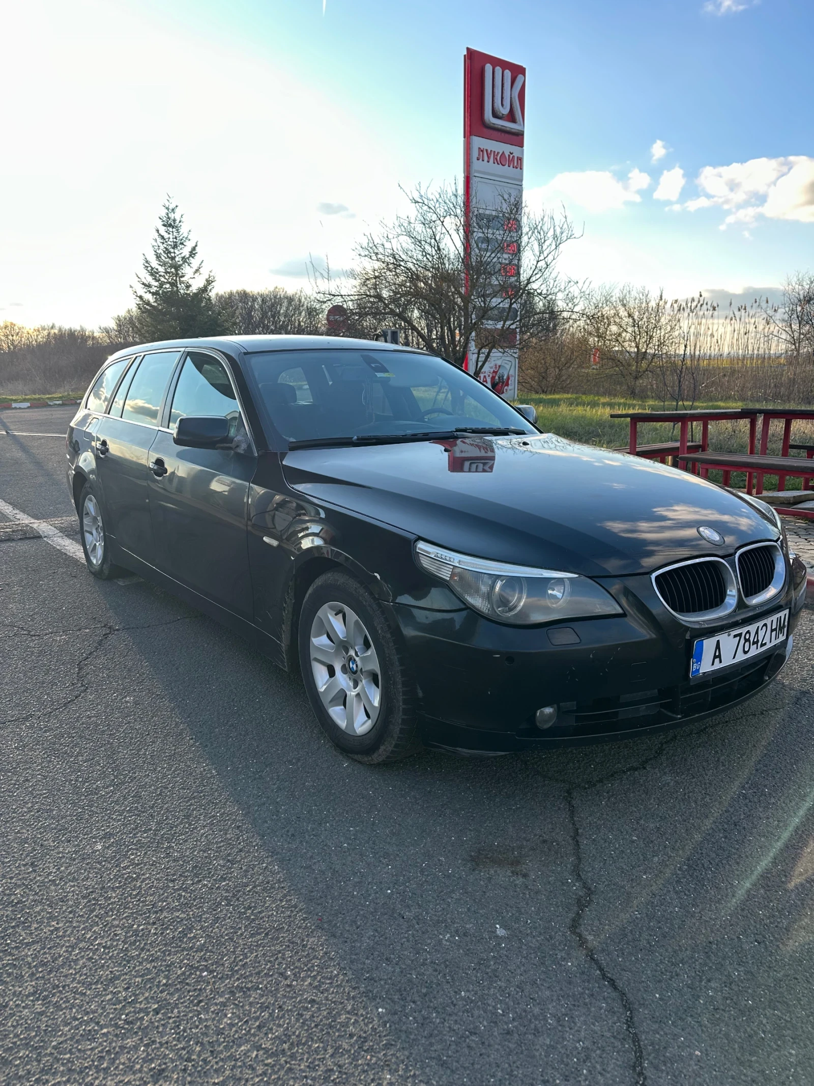 BMW 525, снимка 2 - Автомобили и джипове - 53710040