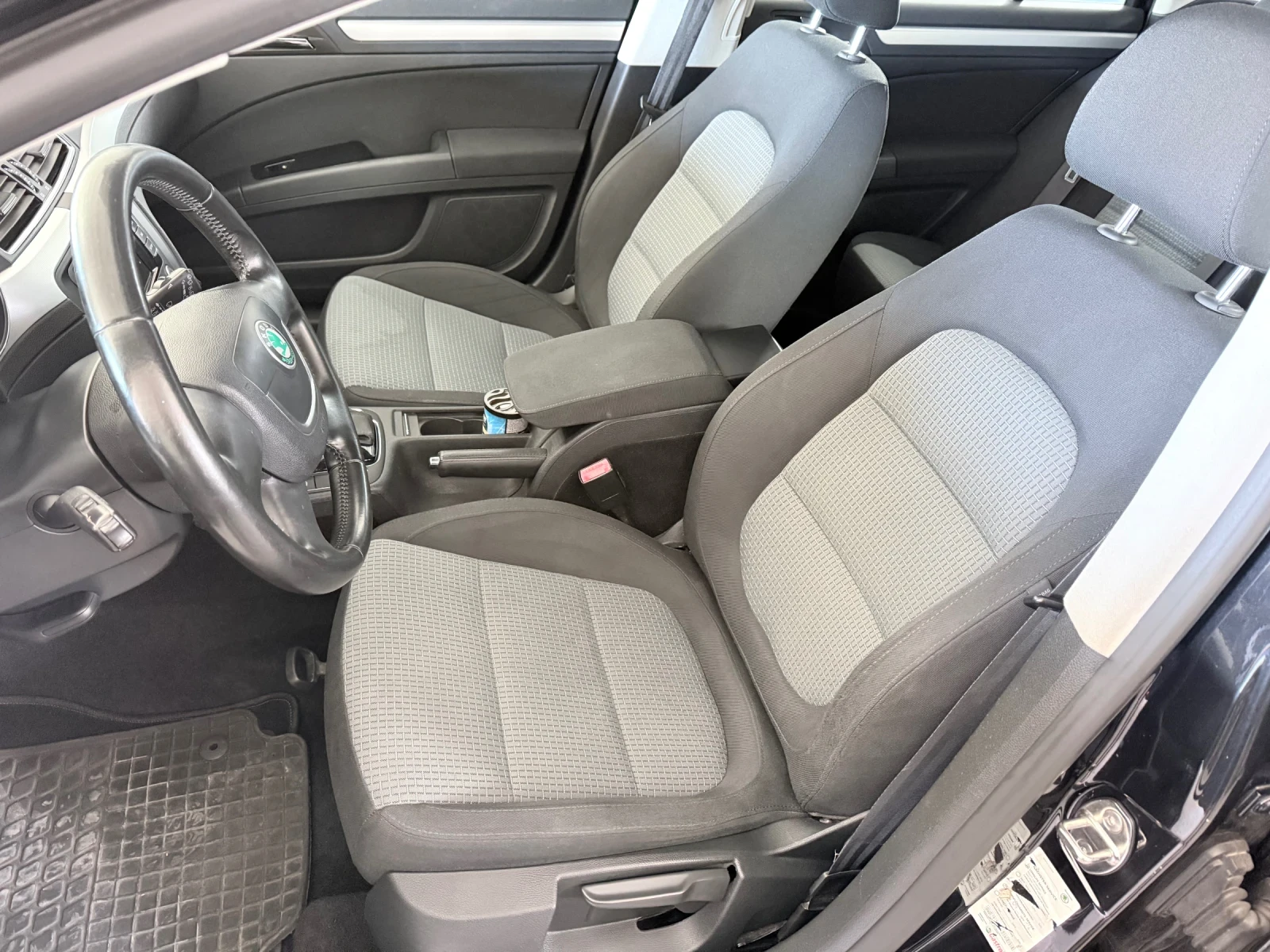 Skoda Superb, снимка 9 - Автомобили и джипове - 54570992