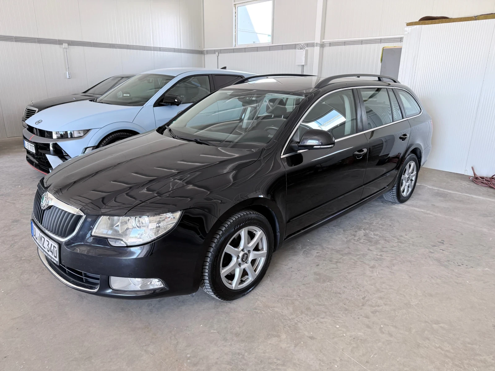 Skoda Superb, снимка 3 - Автомобили и джипове - 54570992
