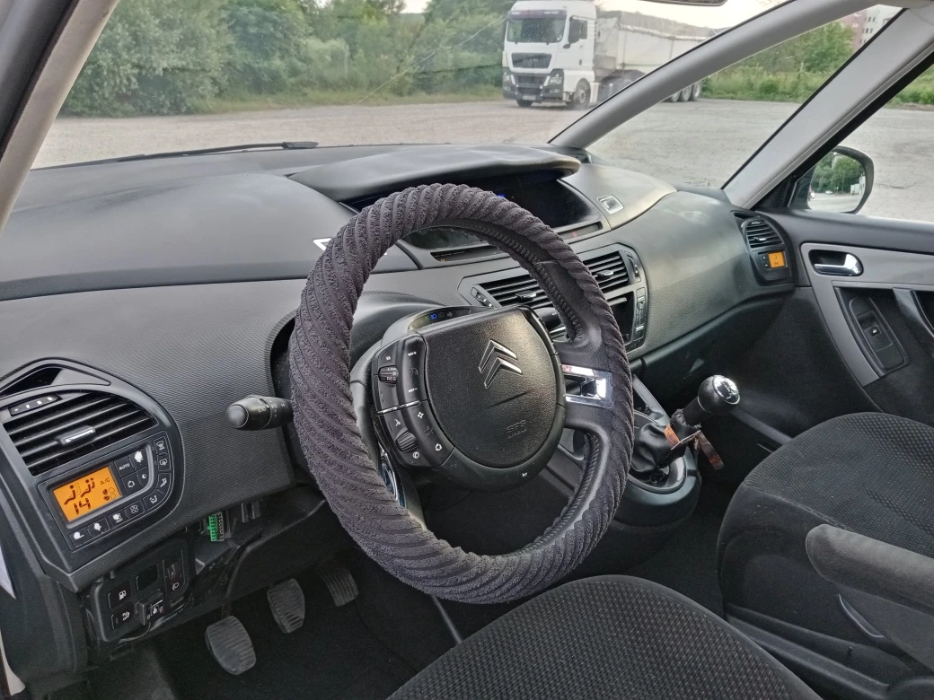 Citroen C4 Picasso 1.6 газ бензин Exclusive , снимка 11 - Автомобили и джипове - 54876676