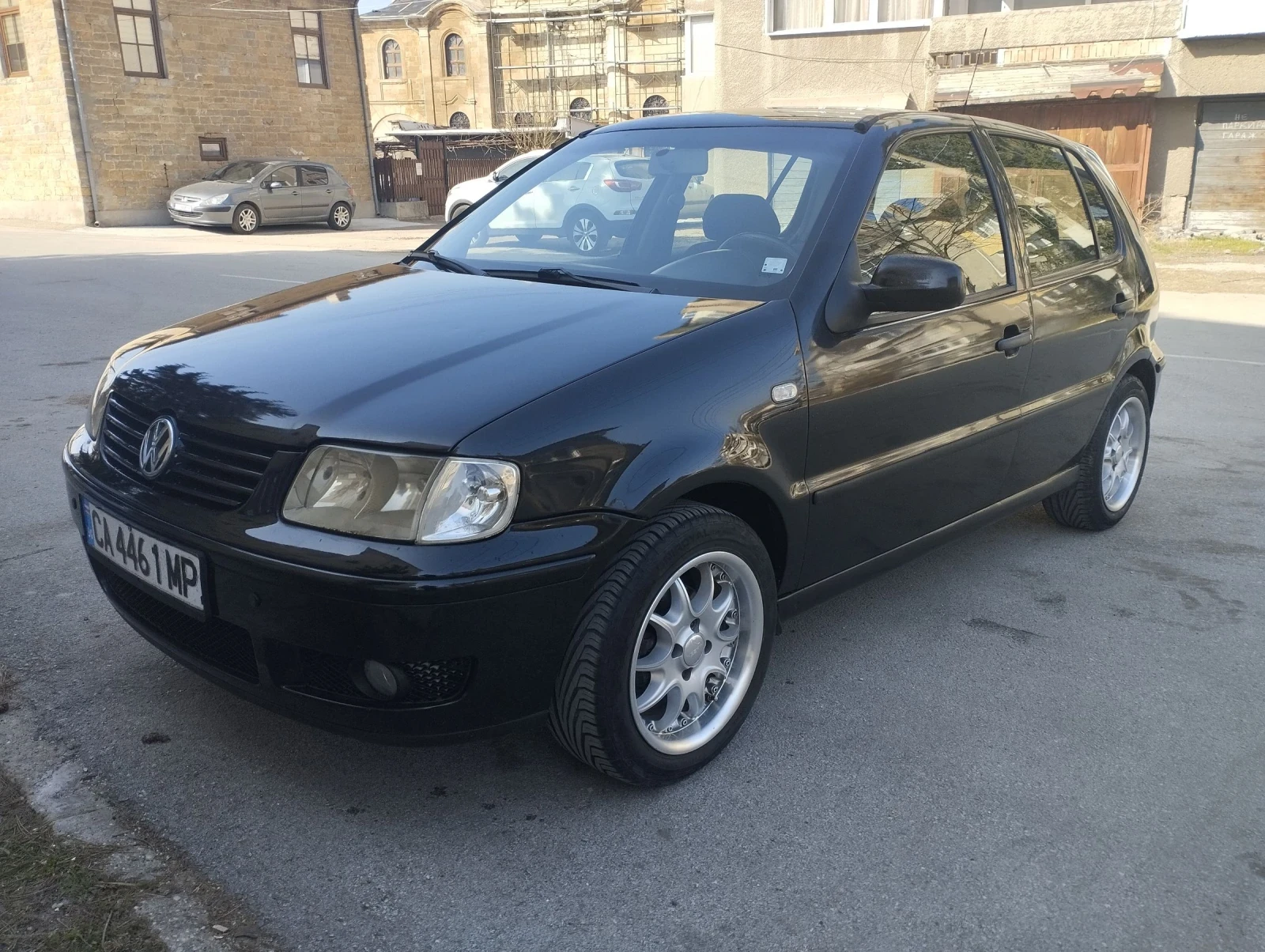 VW Polo 1.4 бензин 