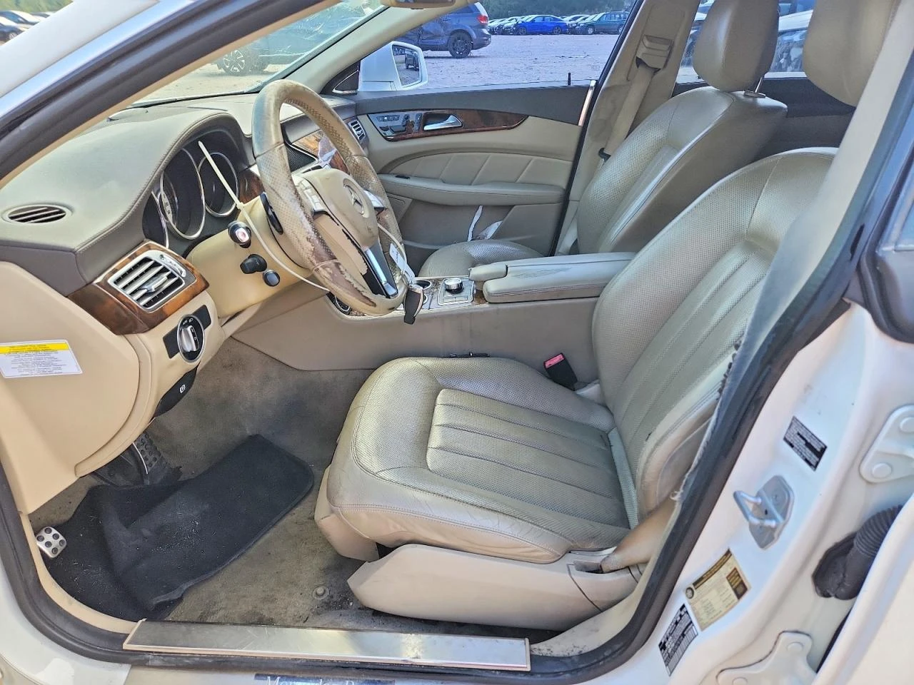 Mercedes-Benz CLS 550 RWD| HARMAN| ОБДУХ| KEYLESS, снимка 7 - Автомобили и джипове - 55462059