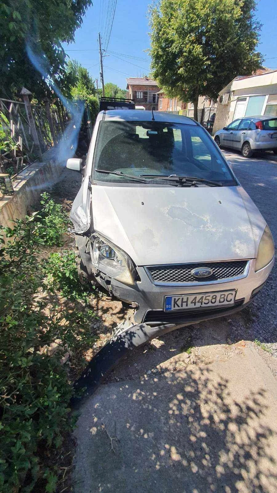 Ford Focus C-max 1.6Tdci 90, снимка 4 - Автомобили и джипове - 55661677