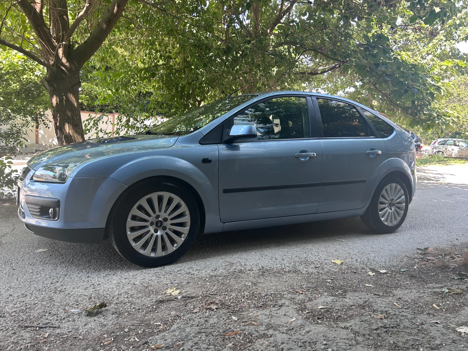 Ford Focus 2.0, снимка 3 - Автомобили и джипове - 56109550