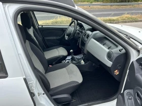 Dacia Duster 1.6 4x4, снимка 14