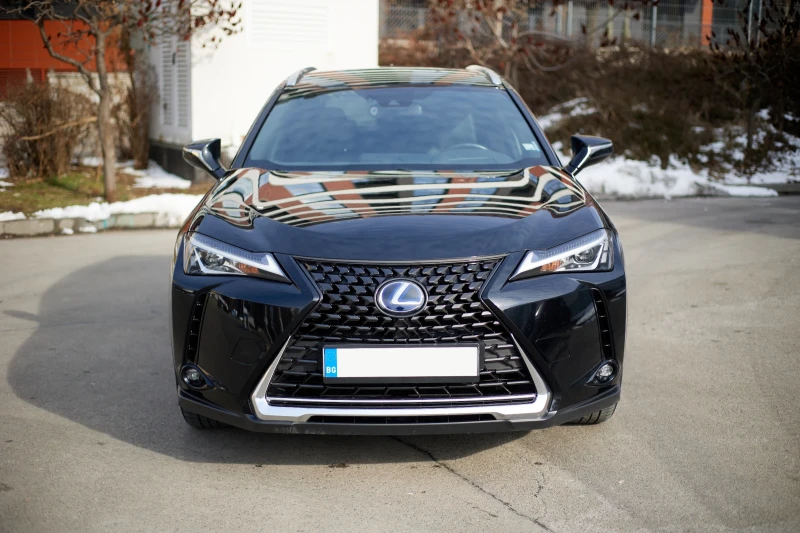 Lexus UX 250h, снимка 2 - Автомобили и джипове - 49271073