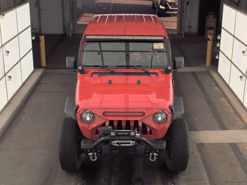 Jeep Wrangler, снимка 2 - Автомобили и джипове - 49383340