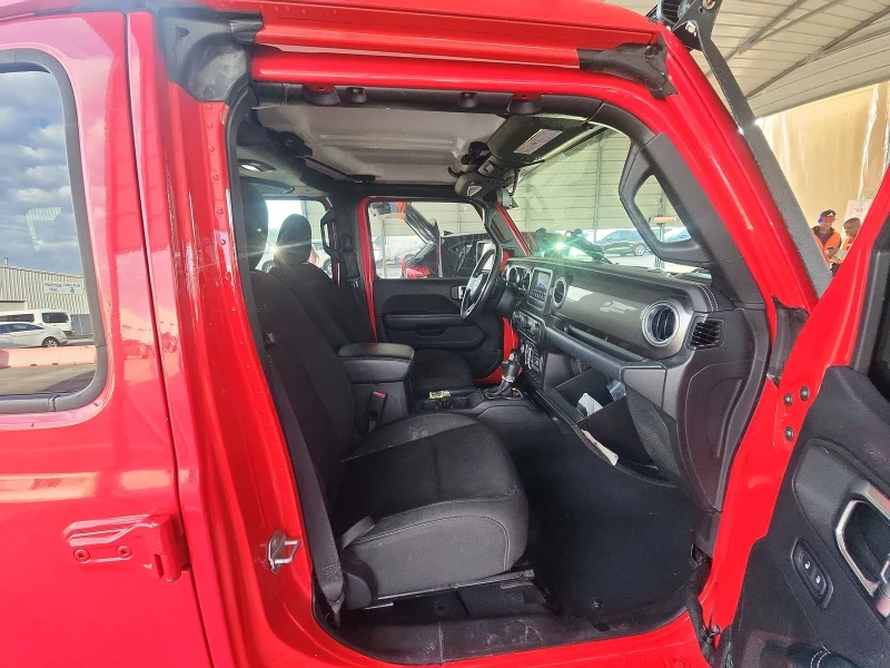 Jeep Wrangler, снимка 6 - Автомобили и джипове - 49383340