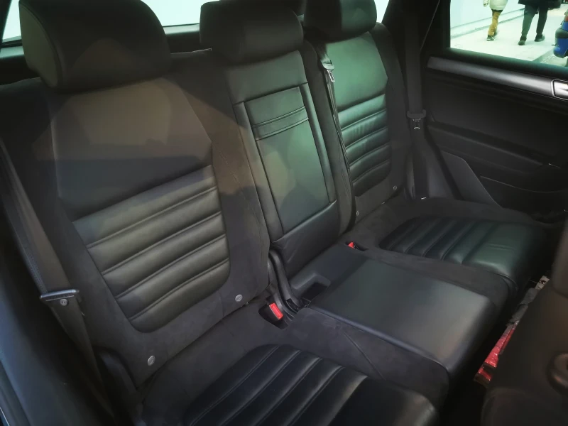 VW Touareg 2xR-line Facelift V6 3.0 TDI ПРУЖИНИ, снимка 12 - Автомобили и джипове - 51665101