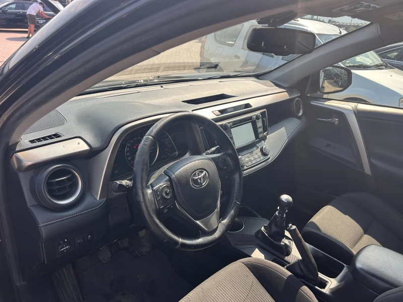 Toyota Rav4 2.2D-4D NAVI/KAMERA EURO 5, снимка 11 - Автомобили и джипове - 51131594