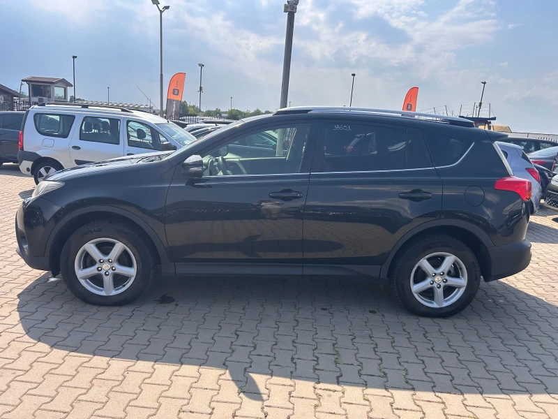 Toyota Rav4 2.2D-4D NAVI/KAMERA EURO 5, снимка 9 - Автомобили и джипове - 51131594