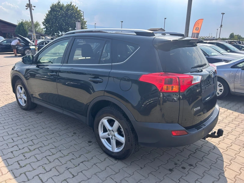 Toyota Rav4 2.2D-4D NAVI/KAMERA EURO 5, снимка 8 - Автомобили и джипове - 51131594