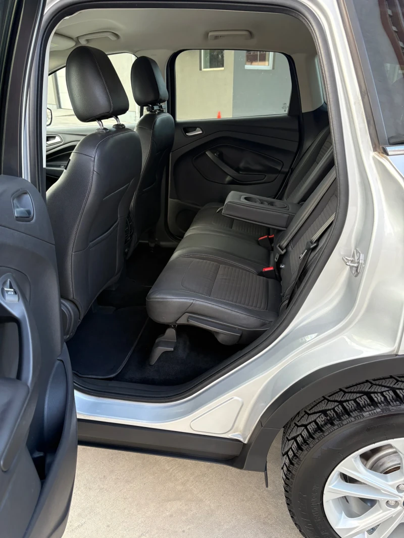 Ford Kuga Titanium 4x2 2.0 diesel 150kc Euro 6, снимка 14 - Автомобили и джипове - 52181266