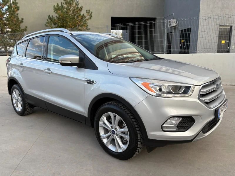 Ford Kuga Titanium 4x2 2.0 diesel 150kc Euro 6, снимка 10 - Автомобили и джипове - 52181266