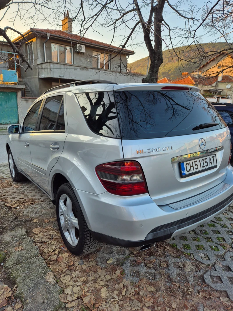 Mercedes-Benz ML 320, снимка 3 - Автомобили и джипове - 52814224
