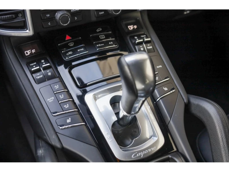 Porsche Cayenne * AWD 4dr Diesel * CARFAX * ЦЕНА ДО БГ, снимка 12 - Автомобили и джипове - 52999639