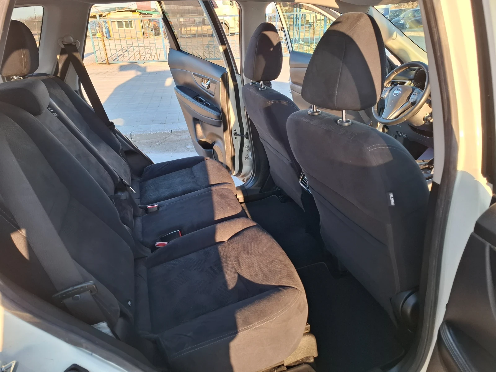 Nissan X-trail 7 Места Панорама  | Mobile.bg — изображение 11