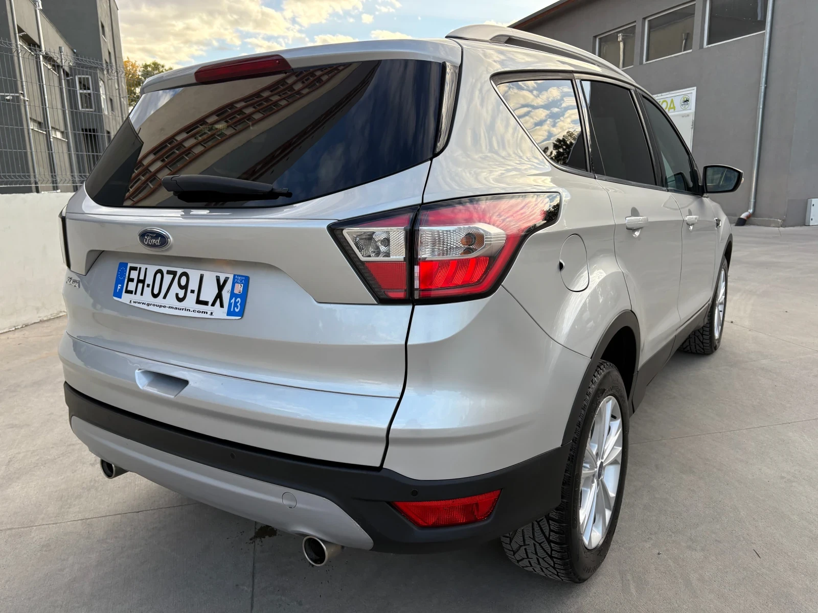 Ford Kuga Titanium 4x2 2.0 diesel 150kc Euro 6 - изображение 7
