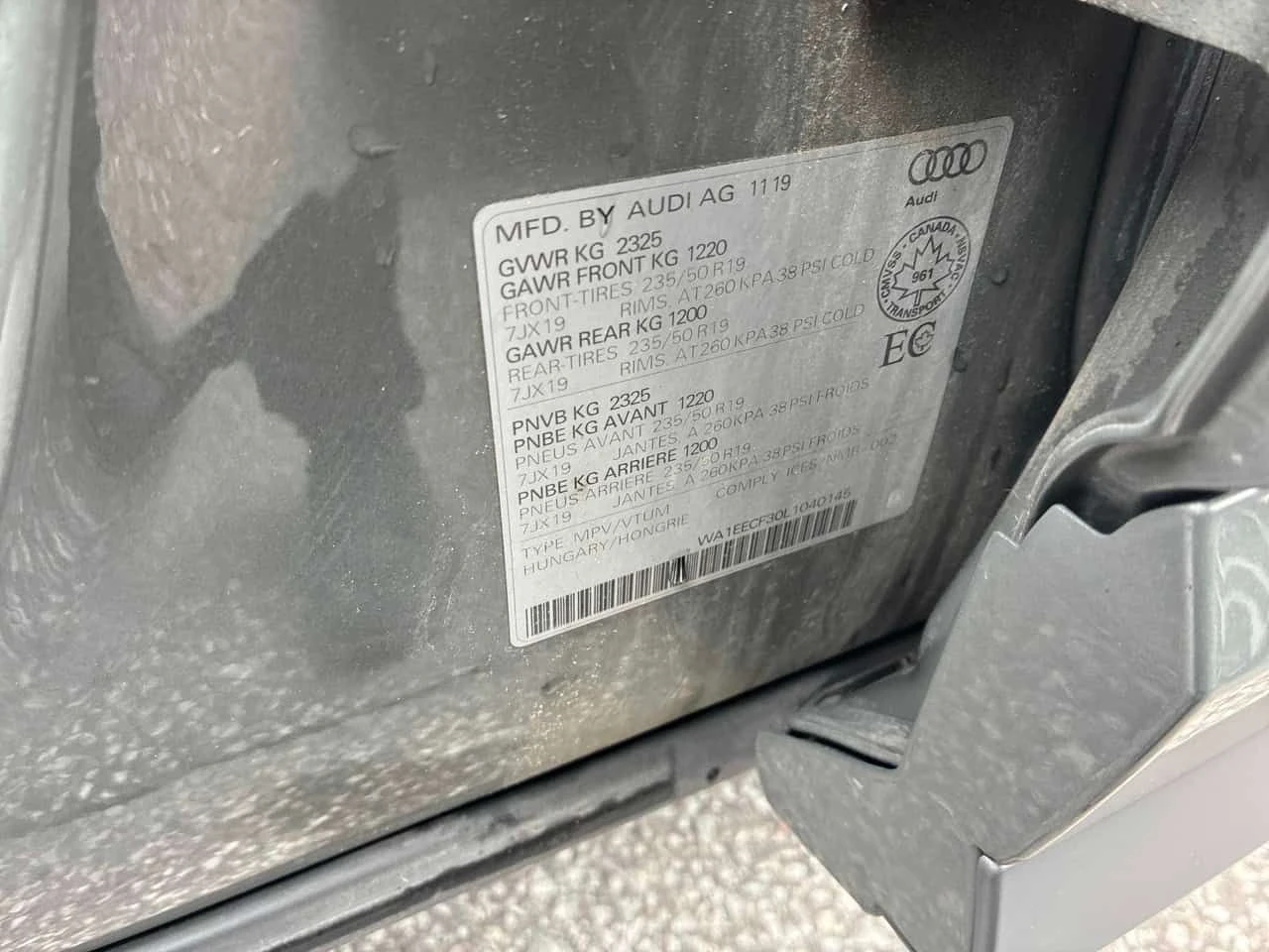 Audi Q3 * Progressiv * CARFAX * БЕЗ ПЪРВОНАЧАЛНА ВНОСКА, снимка 11 - Автомобили и джипове - 54651892