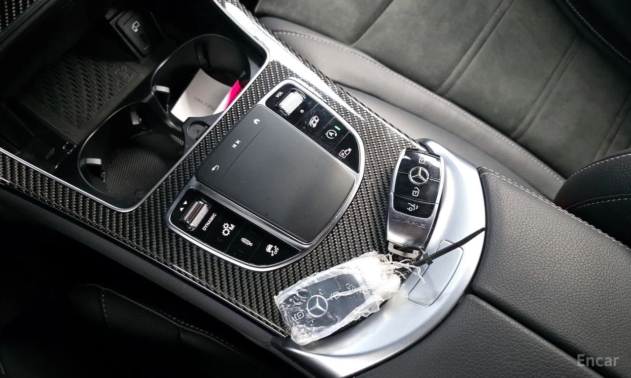 Mercedes-Benz GLC 63 AMG COUPE* S* 4MATIC+ * ПОДГРЕВ* НАВИГАЦИЯ* 360 КАМЕРА, снимка 7 - Автомобили и джипове - 54764202