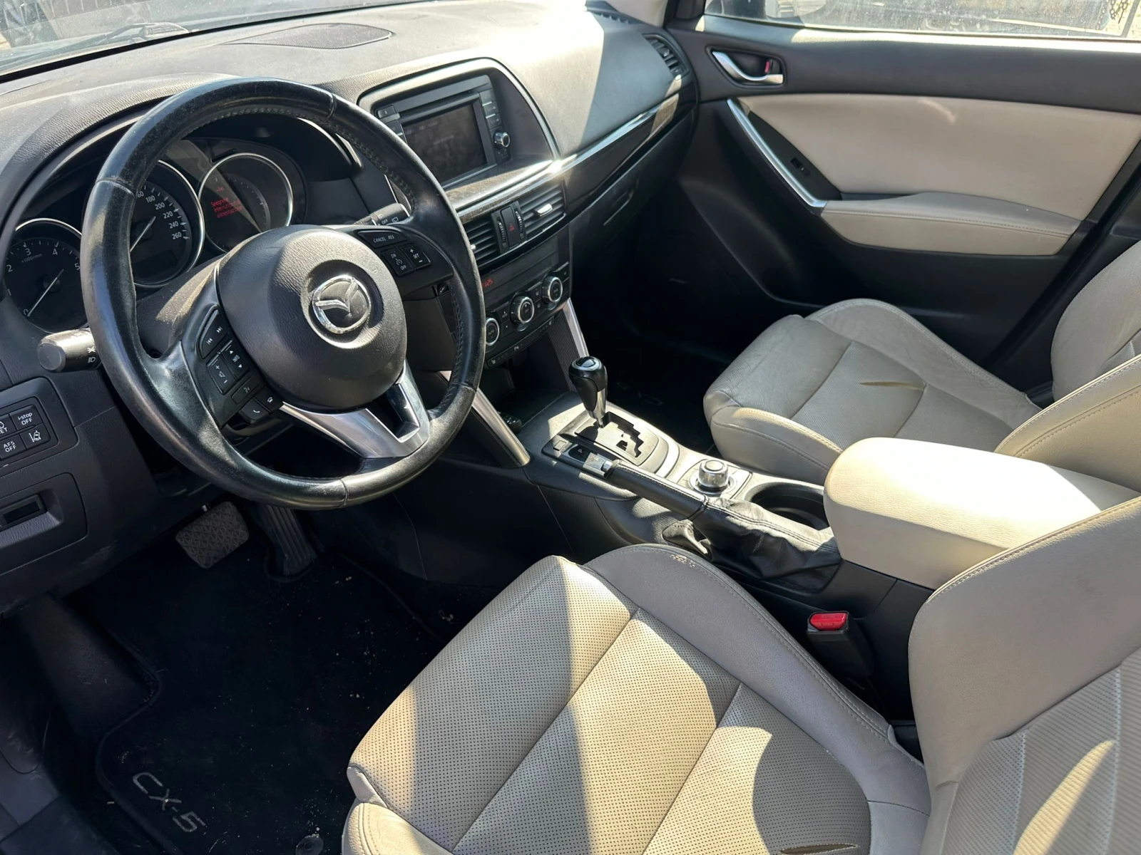 Mazda CX-5 / 2.2D / 4X4 / 175 HP / НЕ ПАЛИ / /, снимка 9 - Автомобили и джипове - 54777221