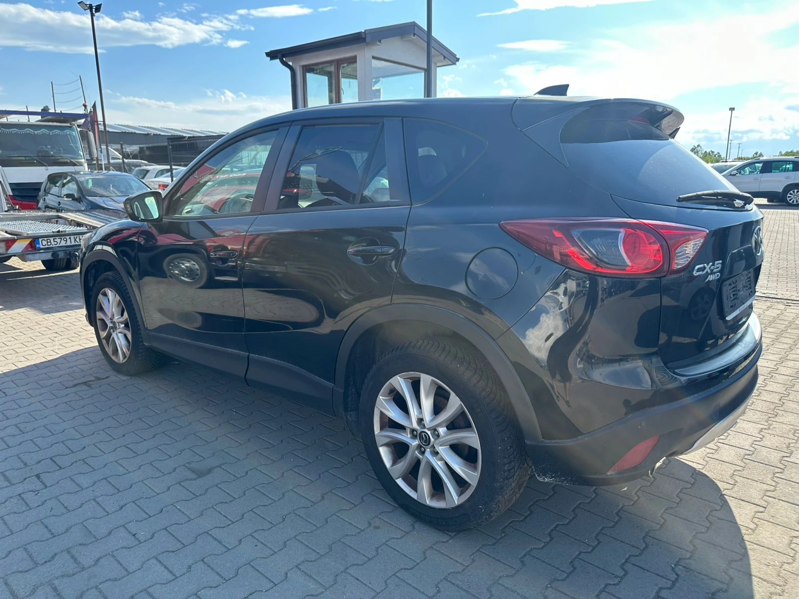 Mazda CX-5 / 2.2D / 4X4 / 175 HP / НЕ ПАЛИ / /, снимка 3 - Автомобили и джипове - 54777221