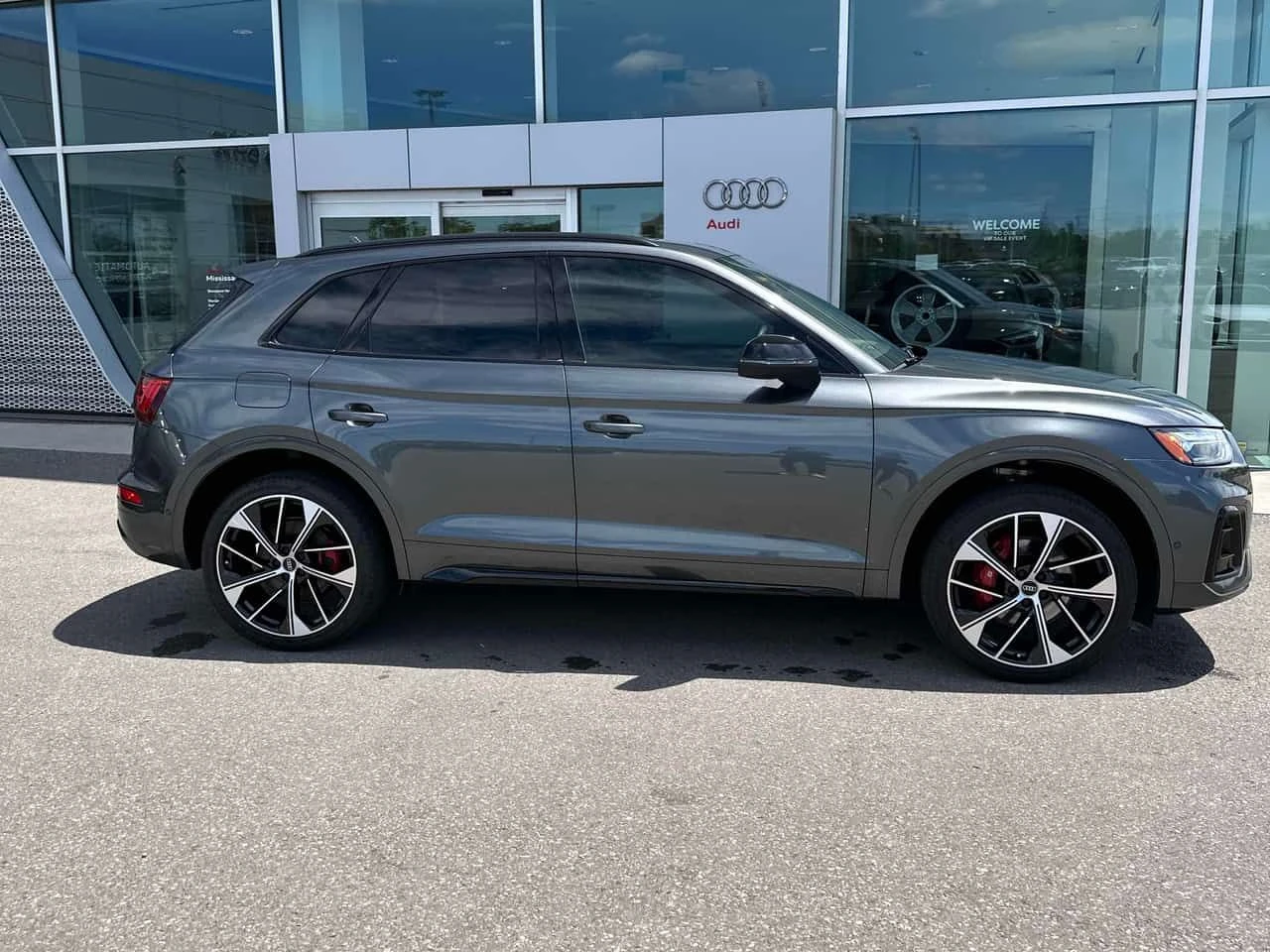 Audi SQ5 * Technik * CARFAX * ЦЕНА ДО БГ, снимка 3 - Автомобили и джипове - 55038813