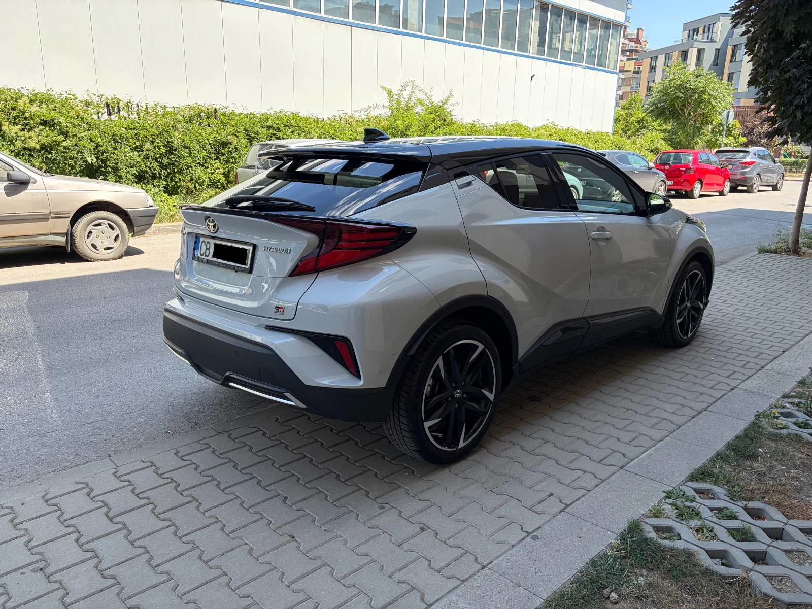 Toyota C-HR 2.0 HSD GR Sport- � �������� | Mobile.bg � ����������� 4
