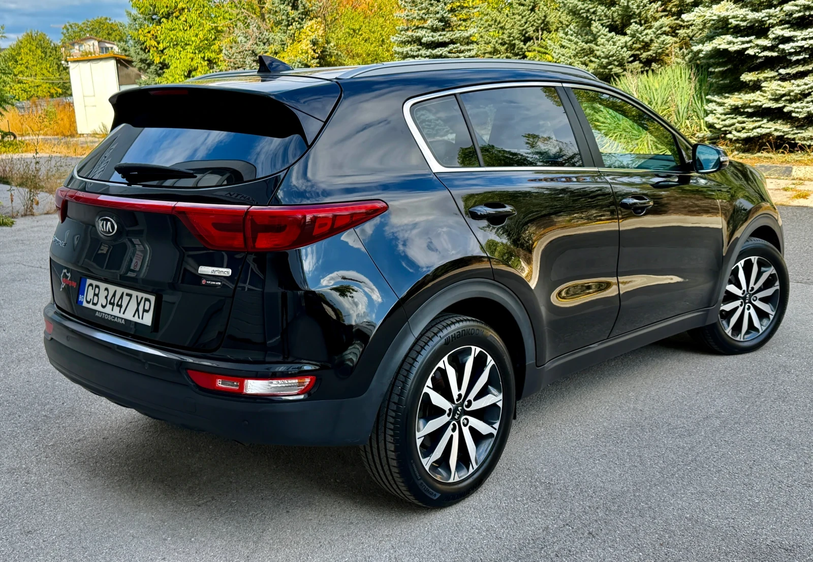 Kia Sportage 95000км / обслужена, снимка 3 - Автомобили и джипове - 56304087