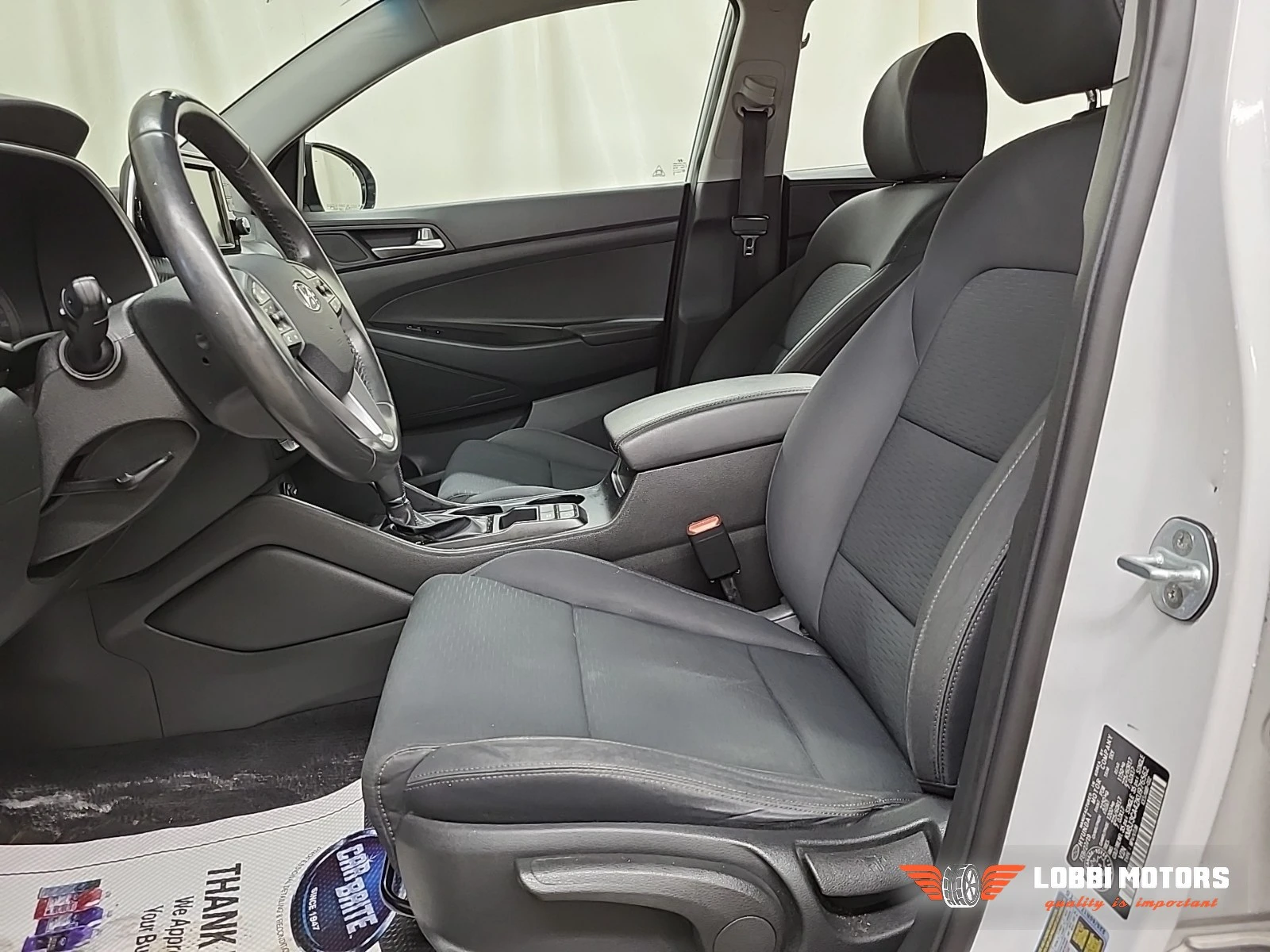 Hyundai Tucson, снимка 3 - Автомобили и джипове - 56411451