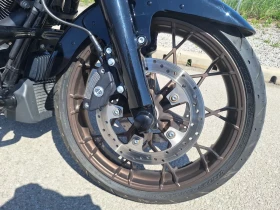 Harley-Davidson CVO Road Glide ST 117, снимка 13