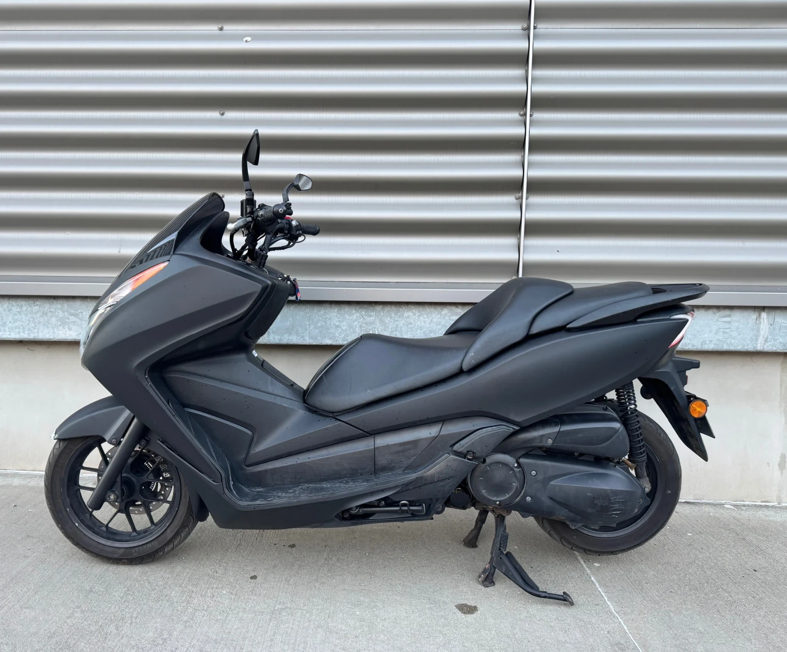 Honda Forza 300, снимка 2 - Мотоциклети и мототехника - 54730742